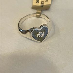 Gucci Heart ring with Interlocking G